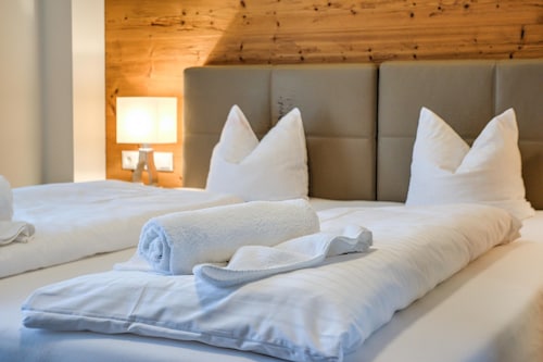 Brunner Apartment Near the Markbachjoch Cable car