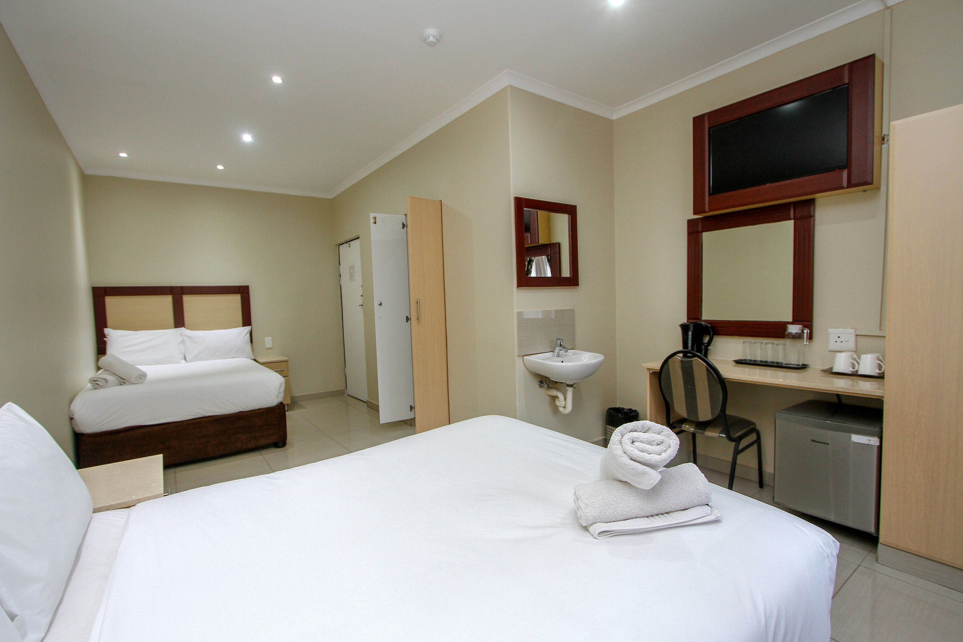 Deluxe dubbelrum | Skrivbord och arbetsyta för laptop