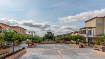 Nhà | Ngoại thất