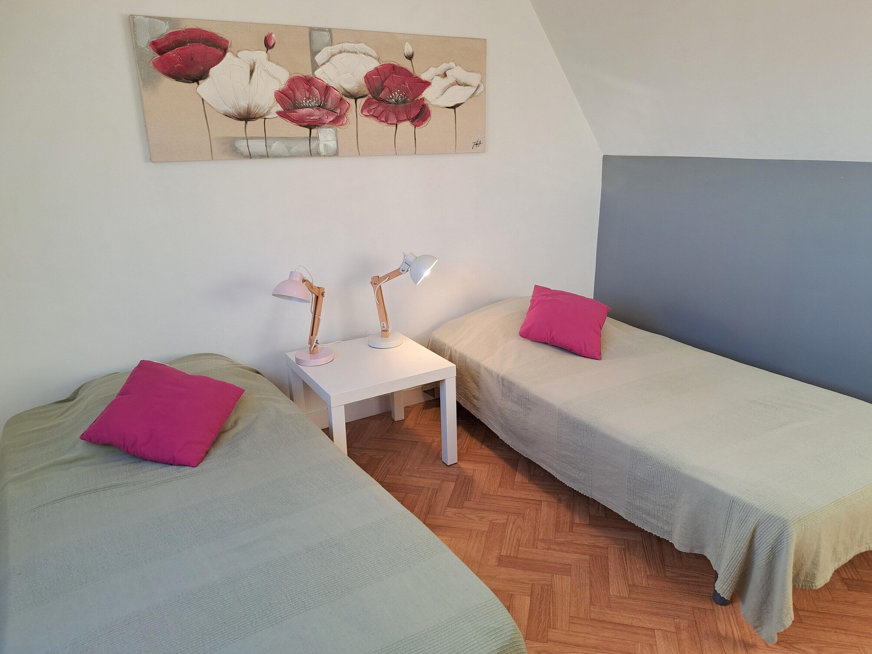 Casa | 2 habitaciones y muebles diferentes 