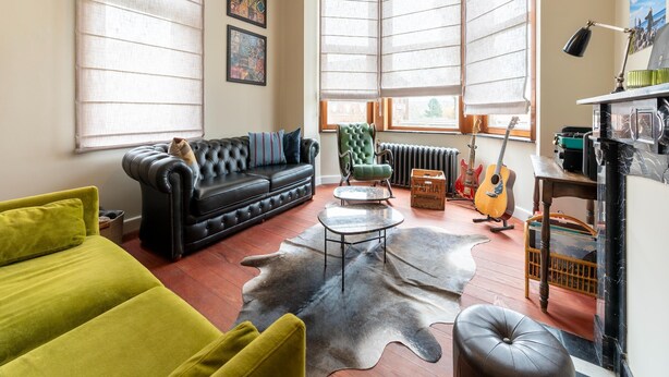 House | Living room - Picturesque Mansion With Garden in Tongeren (Tongeren)