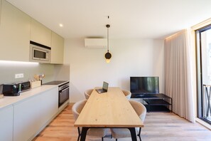 Living room - Feel Porto Firmeza Coworking & Flat 1.1 (Porto)