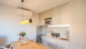 Apartment | Private kitchen - Feel Porto Firmeza Coworking & Flat 1.1 (Porto)