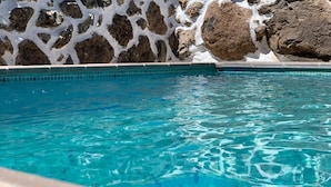 House | Pool | Indoor pool, outdoor pool - Las Perez Country House With Private Pool (Granadilla de Abona)