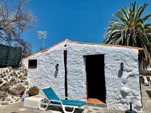 Exterior - Las Perez Country House With Private Pool (Granadilla de Abona)