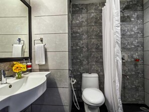 House | Bathroom - Collection O Aluva Kinfra Hi-tech Park (Aluva)