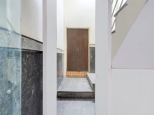 Super Hotel O New Delhi Railway Station