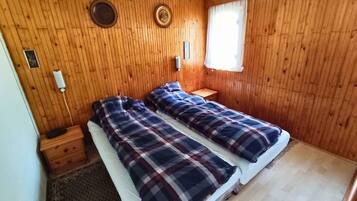 Talo | 2 makuuhuonetta, yksilöllisesti kalustettu