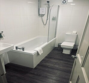 House | 1 bedroom - Standard Twin Room (Huddersfield)