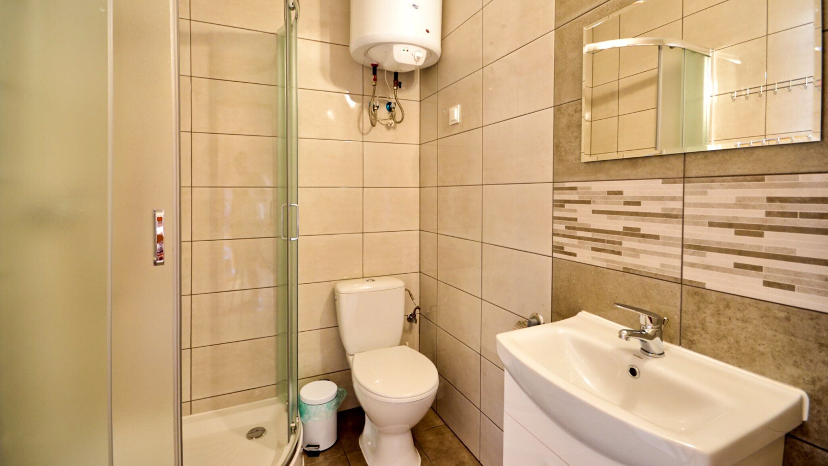 House | Bilik Mandi
