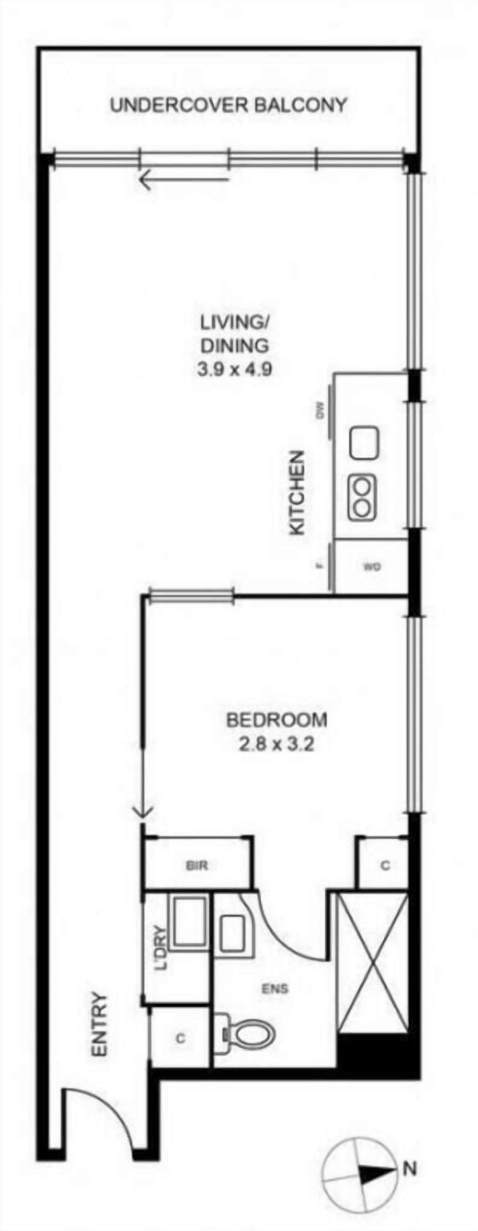 En planritning som visar ett vardagsrum/matsal på 3,9 x 4,9 meter, som ligger intill ett sovrum på 2,8 x 3,2 meter. Planritningen visar även en entré och ett kök.