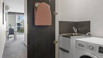 Apartment | Bathroom