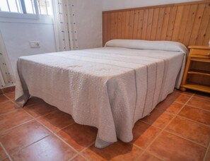 3 habitaciones y ropa de cama 