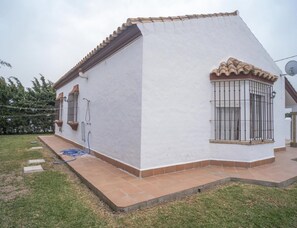 Apartment | Exterior - Spacious Chalet in El Palmar, Spain (Murcia)