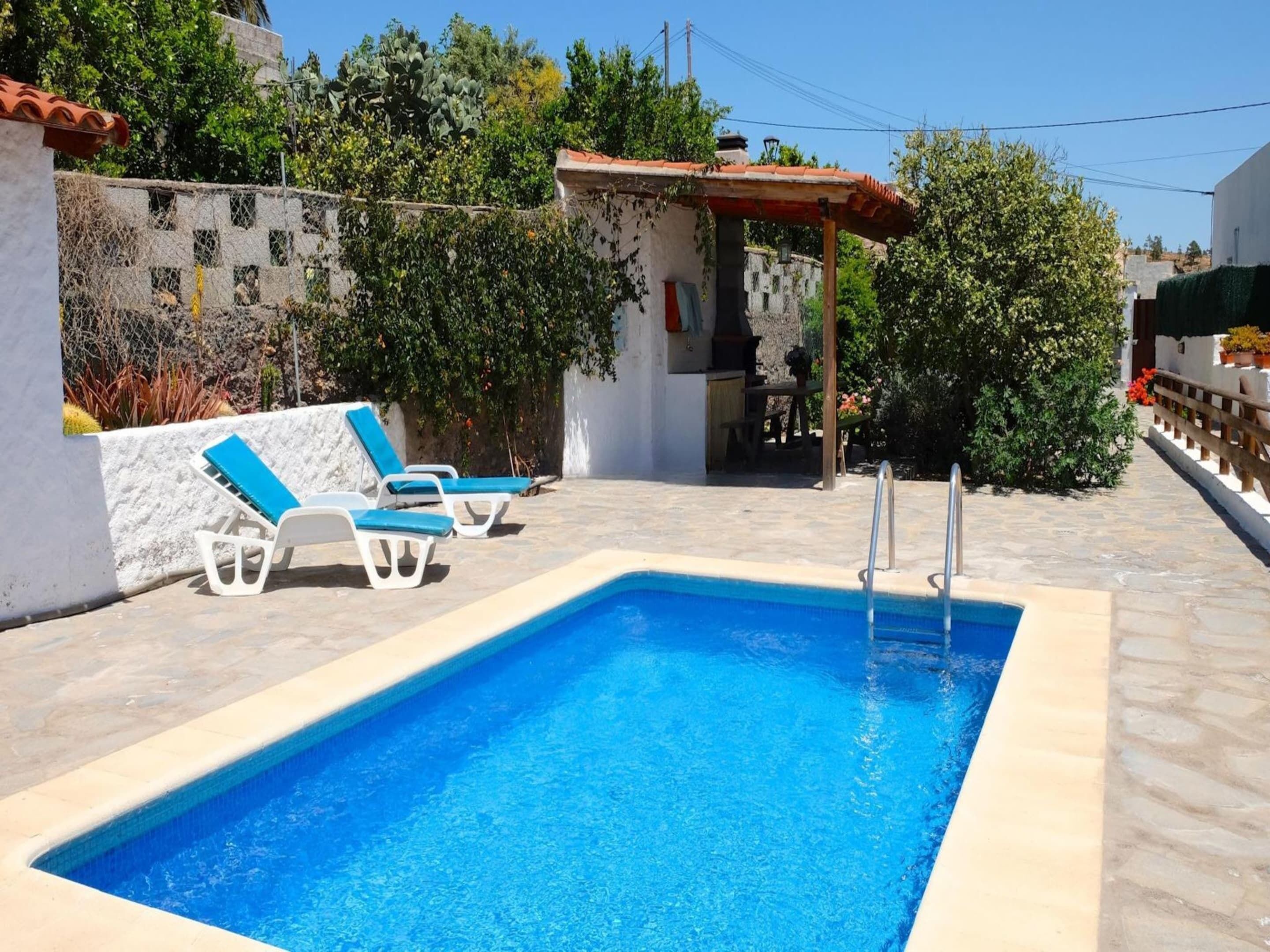 Hus | Pool | Indendørs pool, udendørs pool
