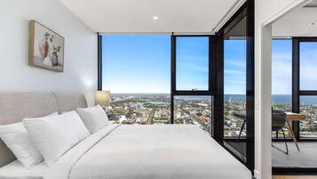 Apartment | 1 bedroom, laptop workspace, iron/ironing board, bed sheets