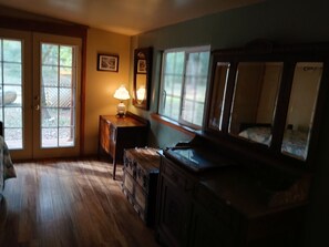 2 habitaciones, wifi gratis y ropa de cama 