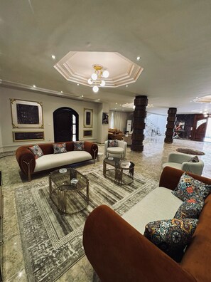 Interior - فيلا للايجار اليومي خمس غرف مستقله (6 اكتوبر)