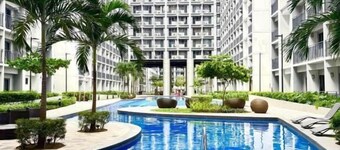 OYO 1182 El Spazzion Shore