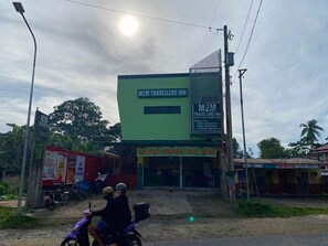 Front of property - Hotel M2m Transient House (Tagbilaran)