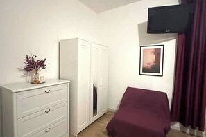 Iron/ironing board, free WiFi, bed sheets - Argillum House Vatican Rome (Roma)