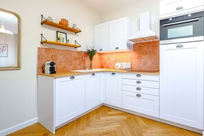 Fridge, microwave, oven, dishwasher - Rare ! L'Atelier Provençal, Getaway in Old town (Antibes)