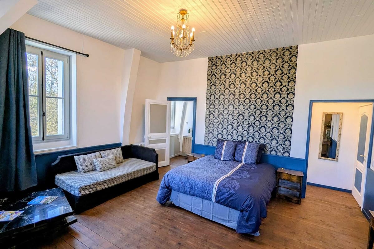 Deluxe Double Room, City View | Free WiFi