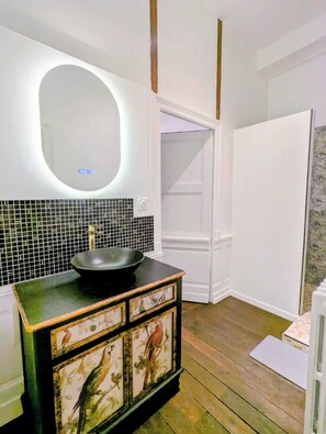 Deluxe Suite | Bathroom - Domaine de la Dordrona (Bourdeilles)