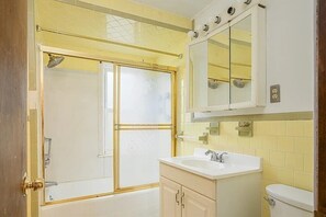 Bathroom - Beautifully updated home located just minutes from downtown Worcester. (Worcester)