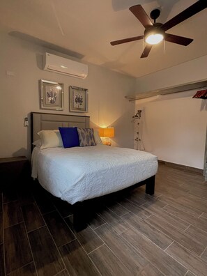 4 bedrooms, desk, iron/ironing board, free WiFi - Casa Divina reserva desde una habitación y te incluye todas las áreas de la casa (La Paz)