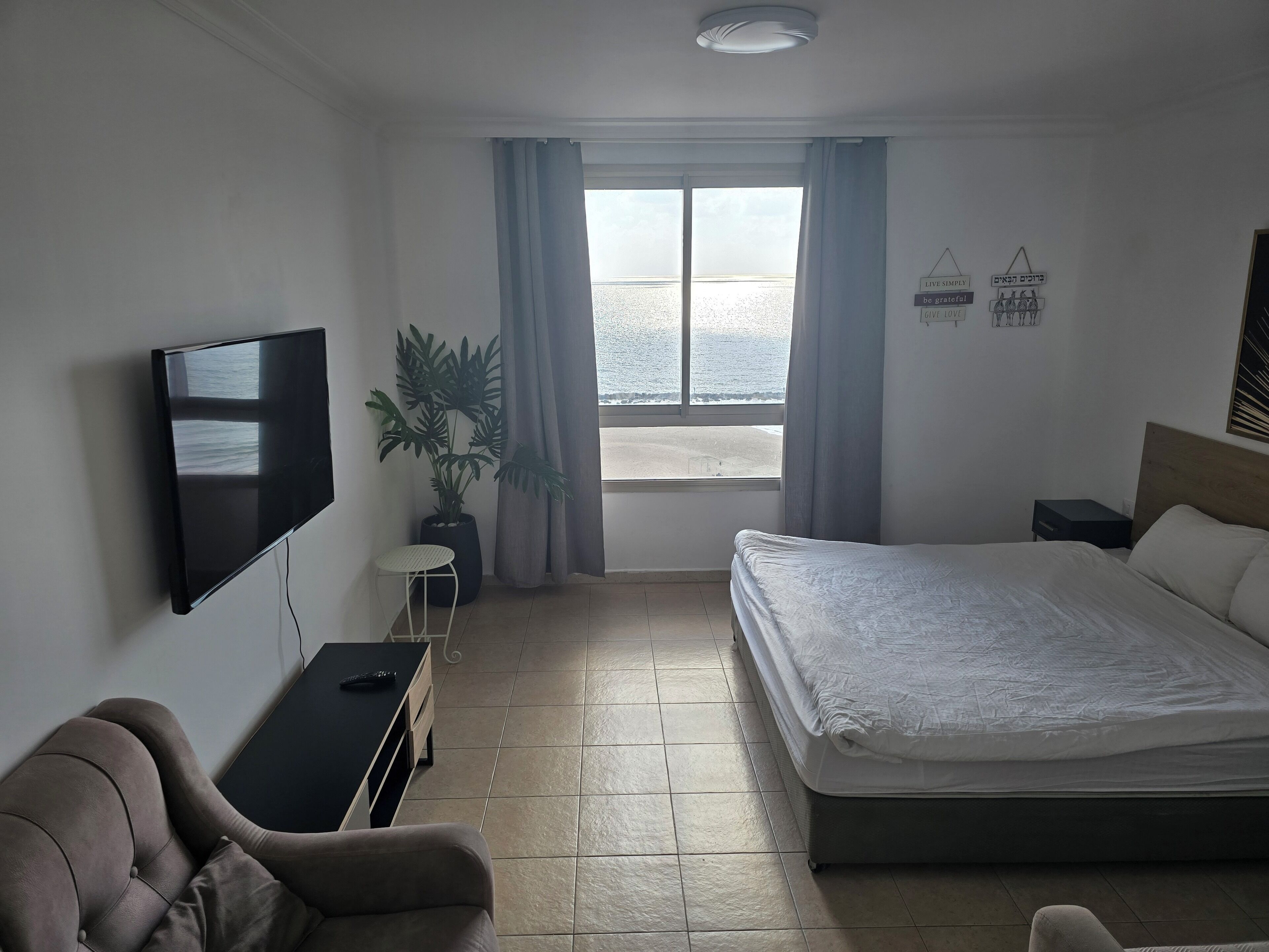 Studio classique, vue sur la ville | Accès au Wi-Fi (inclus)