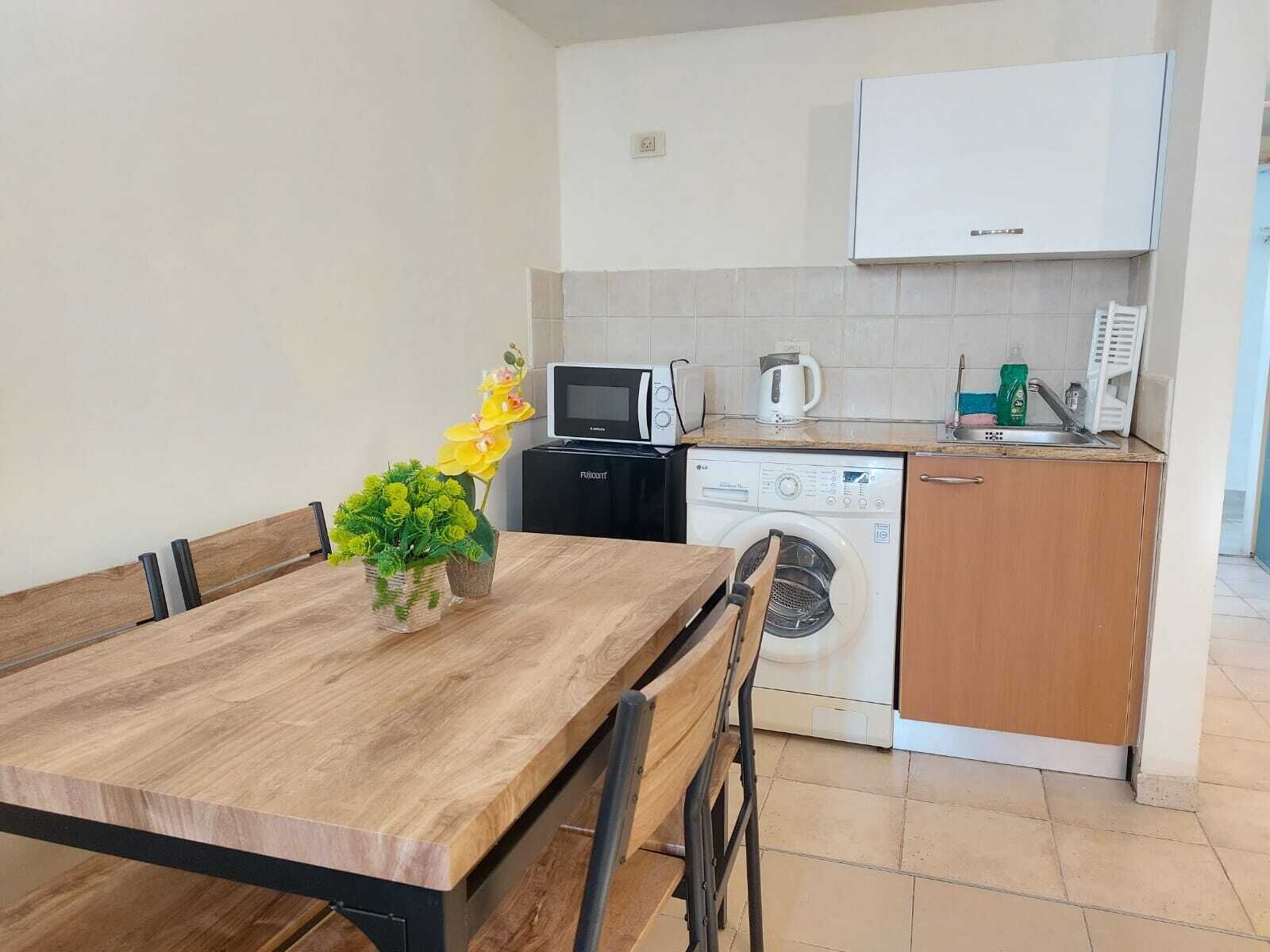 Family Apartment, Ocean View | Private kitchen