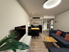 Luxury Apartment, Ocean View | Living area | Flat-screen TV - Sea Tower Almog (Haifa)