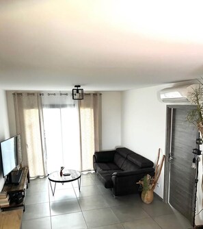 Living area - Apartment in Furiani close to all amenities (Furiani)