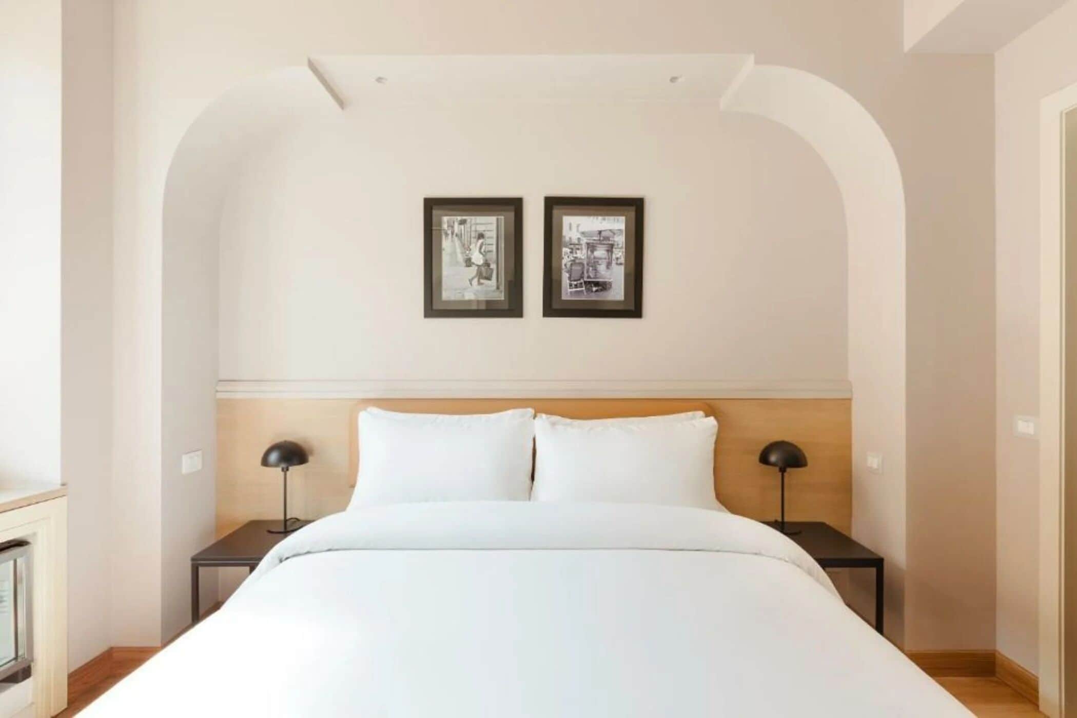 Caja de seguridad en la habitación, escritorio y wifi gratis 