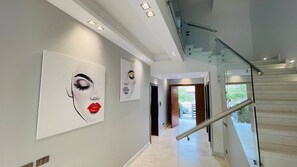 Interior - فيلا للايجار اليومي خمس غرف داخل كمبوند بالم هيلز
villa for daily rent (Giza Governorate)