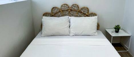 2 Schlafzimmer, Bügeleisen/Bügelbrett, Bettwäsche, Rollstuhlgeeignet