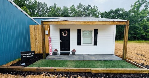 Cozy 1-bedroom corporate apartment Oxford. Only 8 minutes from Ole Miss