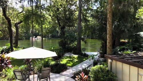 RAINBOW RIVERFRONT WITH PRIVATE DOCK AND BEACH - A TRULY RARE OASIS