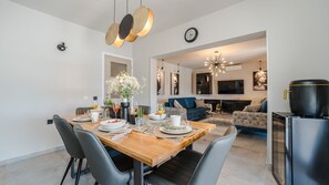 Dining - Villa Olive-Privlaka by Villas Guide (Privlaka)