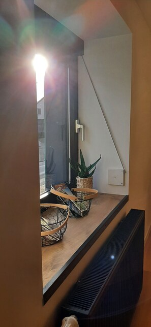 Interior - PRIMSLODGE - Relax and feel good in the heart of the Saarland! New and stylish (Nalbach)