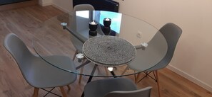 Dining - PRIMSLODGE - Relax and feel good in the heart of the Saarland! New and stylish (Nalbach)