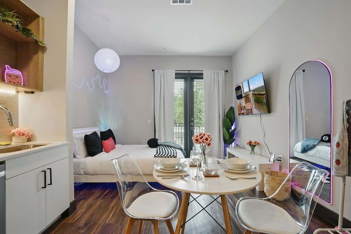 熨斗/熨衣板、WiFi、床单