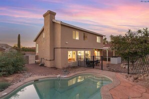 Pool - Cozy 3BR Escape, Poolside Grill & Chill Spot (Tucson)