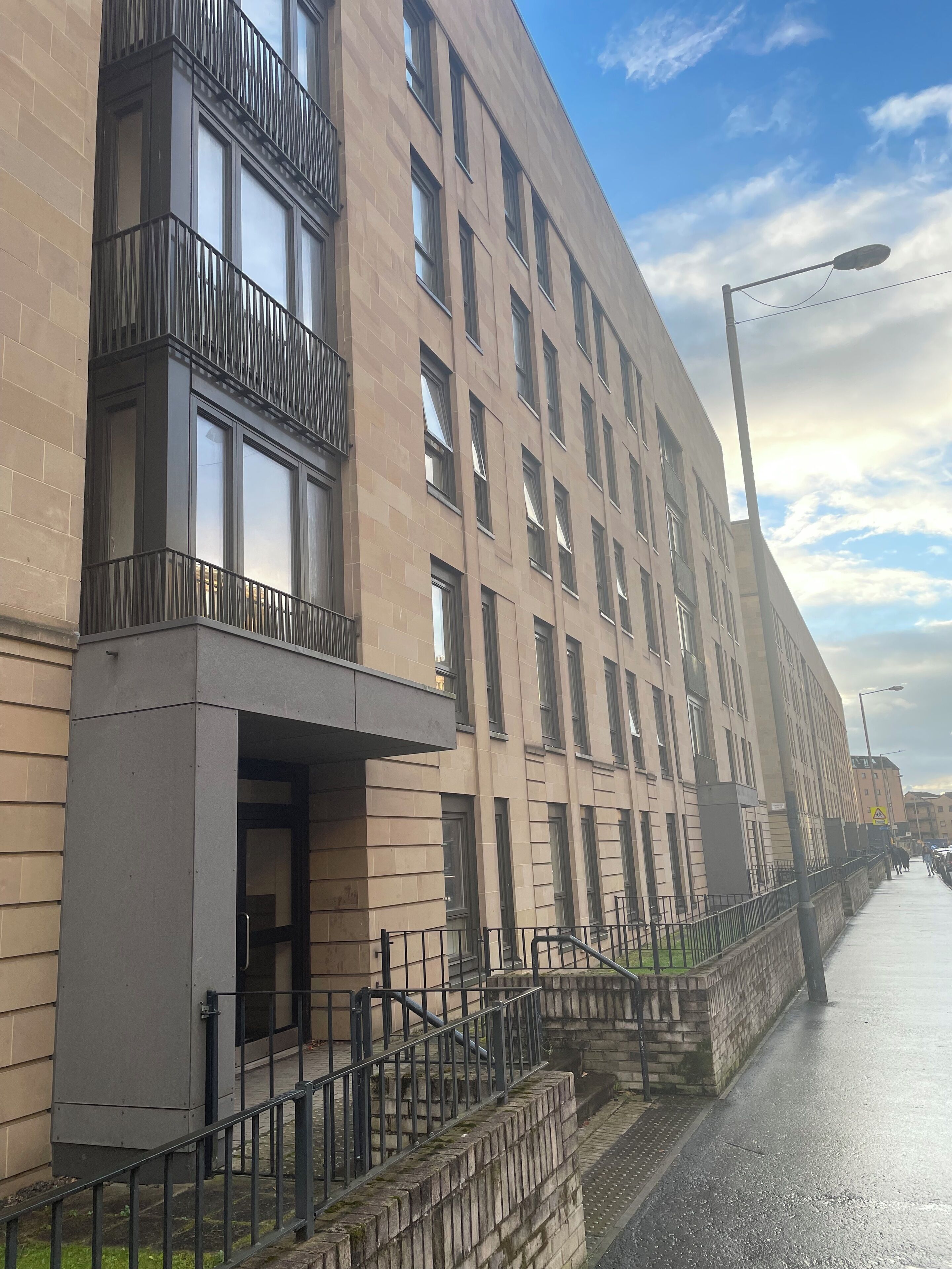 Fachada de la propiedad