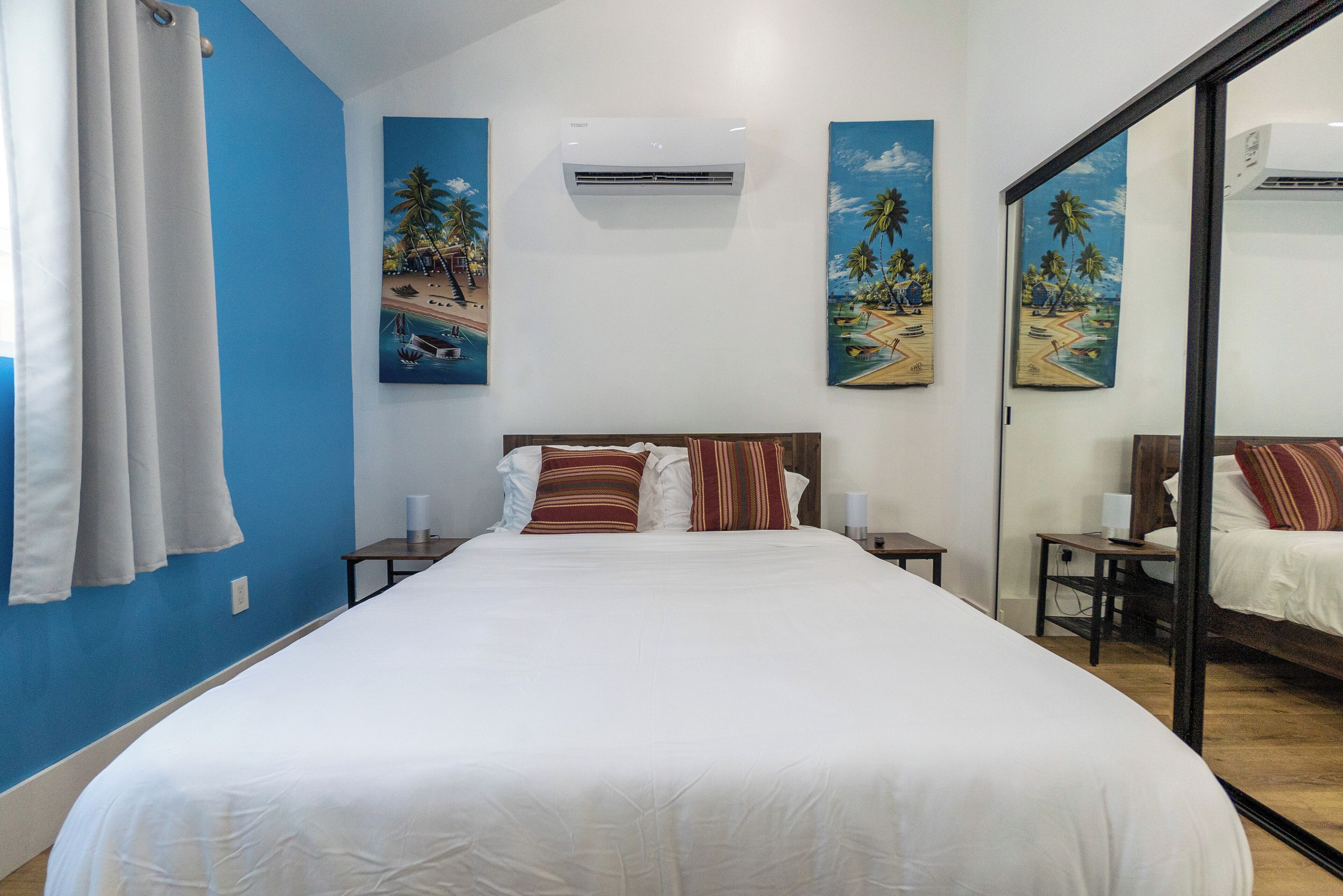 2 bedrooms