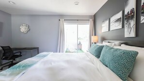 2 chambres, fer et planche à repasser, Wi-Fi, draps fournis