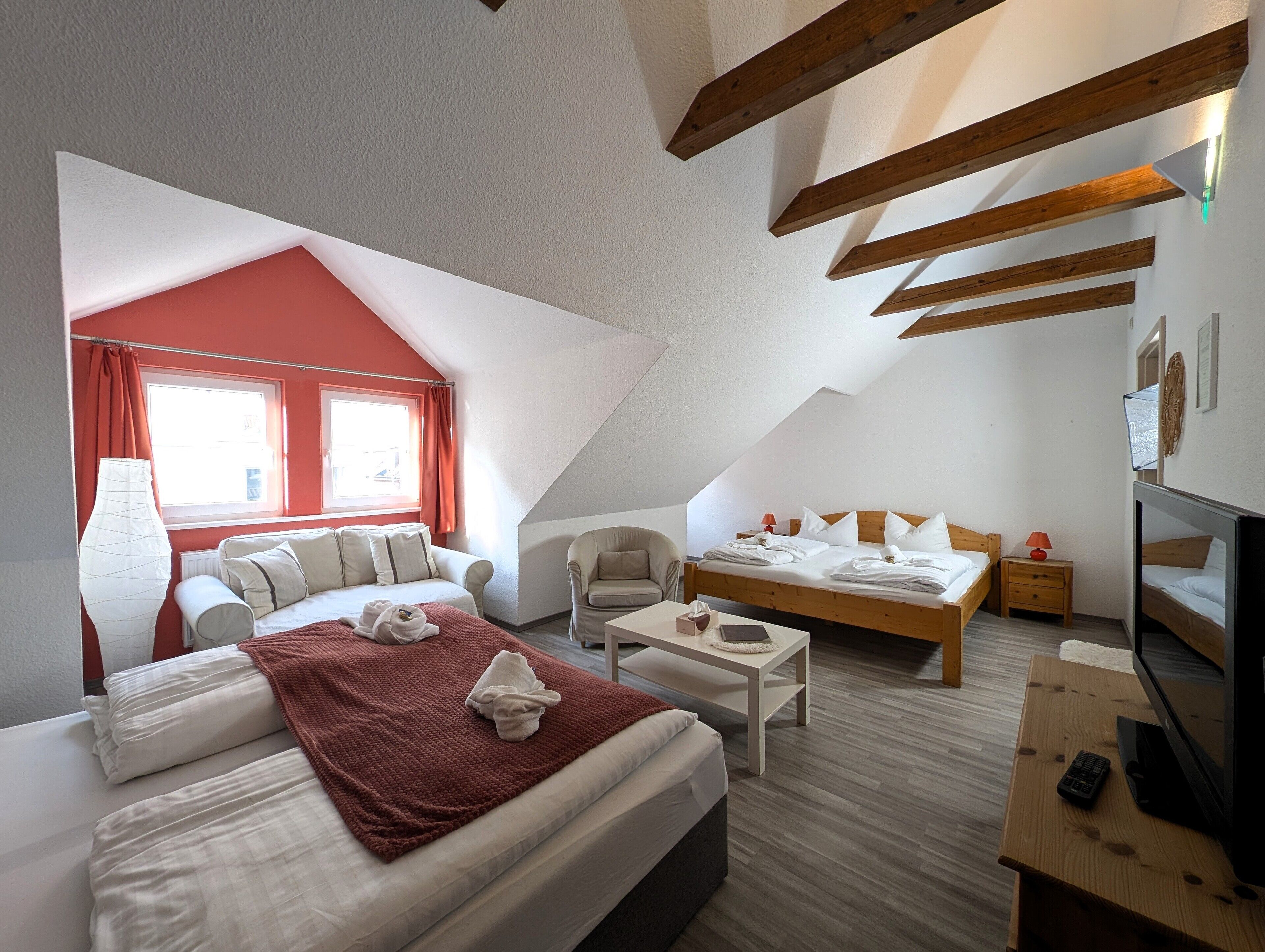 Standard-Studiosuite | Verdunkelungsvorhänge, kostenloses WLAN