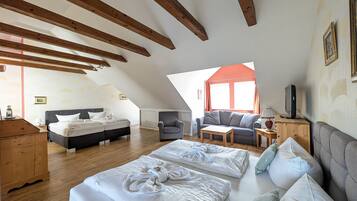 Suíte estúdio standard | Cortinas blackout, Wi-Fi de cortesia