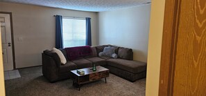 Living area - 3-bedroom house in lancaster. (Lancaster)